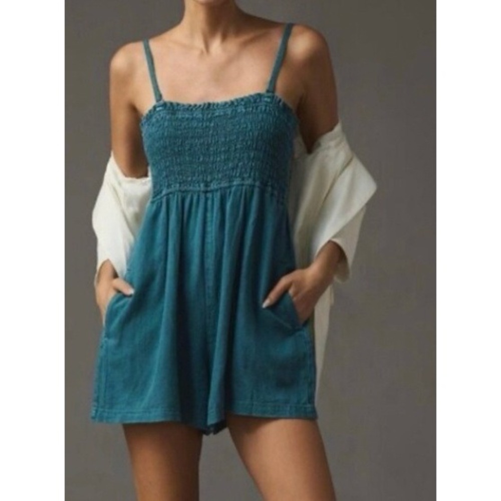 PILCRO by Urban Outfitters Smocked Bodice Linen‎ Blend Romper Teal XS - Picture 2 of 9